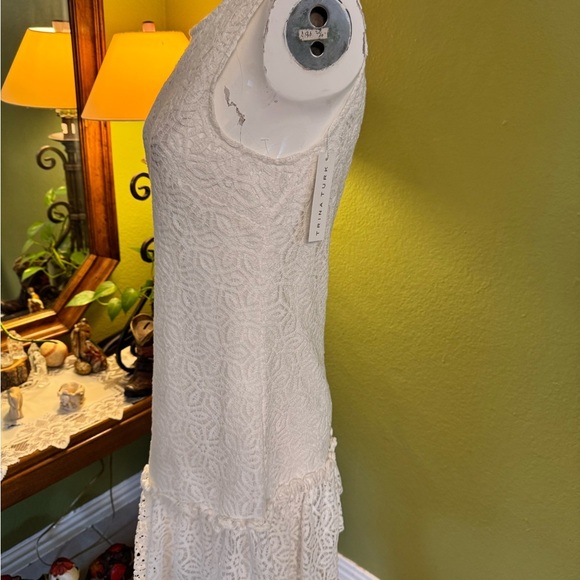 Trina Turk white Lace Dress - Picture 6 of 9